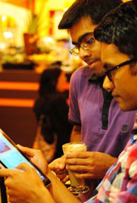 Indian grads app becomes a huge hit after Steve Jobs' praises