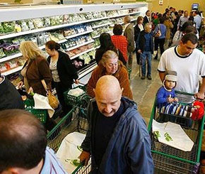 5 Ways the Supermarket Tricks You into Spending More Money