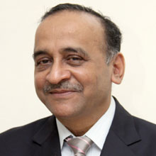 Dr. Jayesh J Sheth,   Founder & Chairman