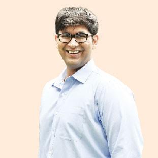 Akhil Saraf,CEO