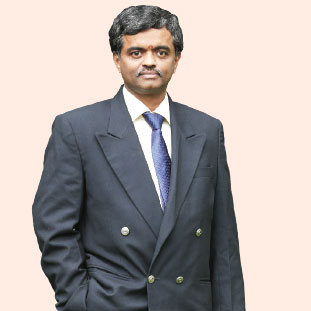 Srinivas Varahagiri,Founder & Director
