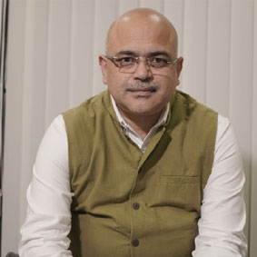  Sourabh Chatterjee,Founder & Managing Director