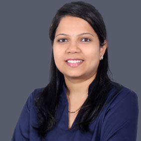 Dr Harshini ,Consultant Rheumatologist & Arthritis Expert