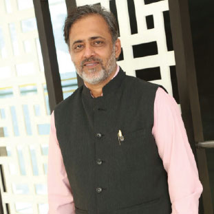 Pramod Minocha, Managing Director