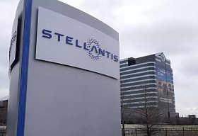 Car Manufacturing company Stellantis considering to relaunch Fiat in India