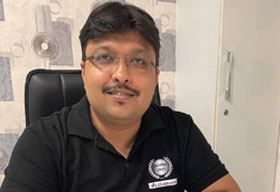 Subhashis Chakraborty, Managing Director