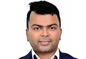  Yugal Yadav, Senior Director, OakNorth Credit Intelligence
