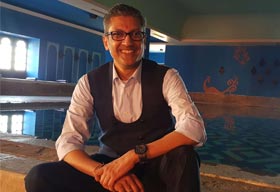 Traditional vs New Age Knowledge Management: Interconnecting Thoughts