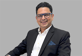 Dr Ramya Chatterjee, CEO, Solitaire Brand Business