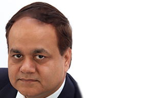 Utilizing HANA's In-Memory Performance and Features