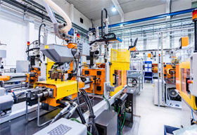 8 Tips For Maintaining Manufacturing Equipment