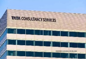TCS Delivers 100% Variable Pay to 70% Staff; Senior Payouts Tied to Business Performance