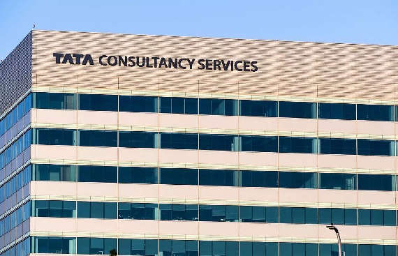 TCS set to close new contracts worth $1 billion with Marks & Spencer 