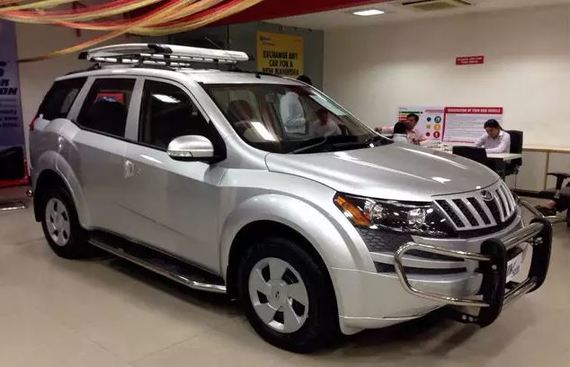 Mahindra XUV500