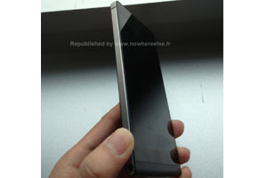Huawei Ascend P6-U06, currently known as the thinnest Smartphone in the world seems to have a black 