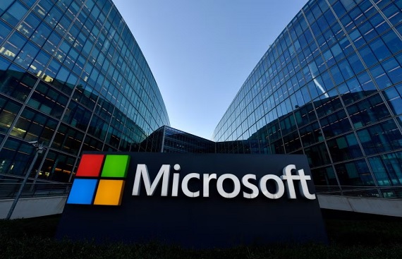 Microsoft Plans Major Job Cuts Amid Shift Toward AI Investment