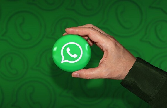 Mark Zuckerberg launches WhatsApp Channels in India
