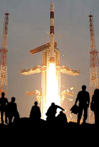 1.35 lakh people apply for 300 jobs in ISRO