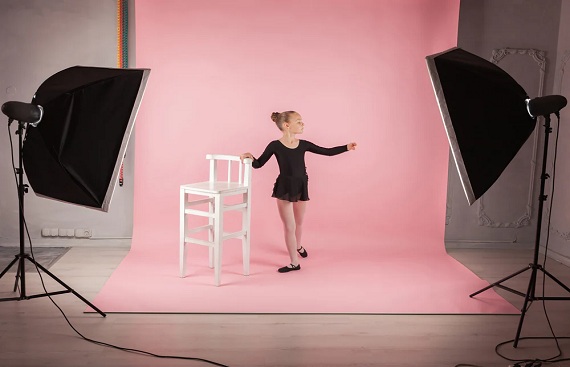 Studiobackdrops announced the launch of India's first seamless paper brand