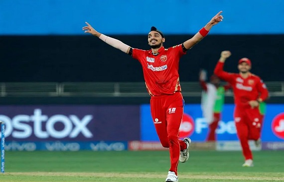 Arshdeep Singh could be walking into the Indian team, says Ravi Shastri