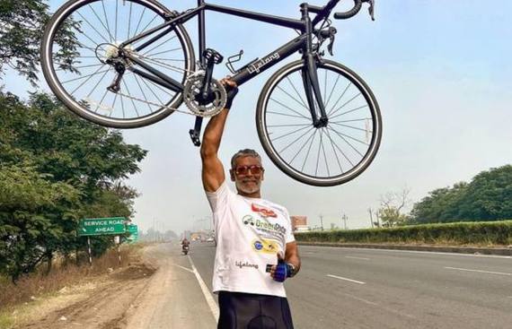 Milind Soman's 1000 km long 'Green Ride' to raise awareness against air pollution
