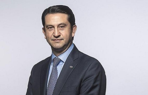 Hyundai Motor CEO Emphasizes Need to Tackle Challenges Amid Trump Tariff Uncertainty