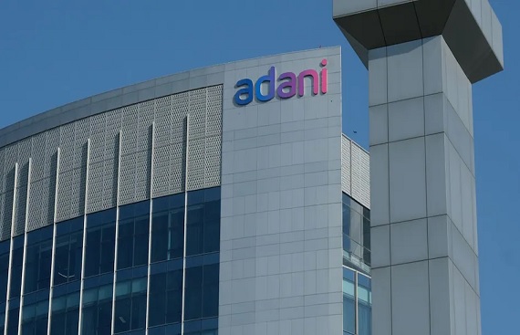 Adani Green Secures Reserves Funding for $750 Million Holdco Bond