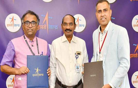 ISRO, OPPO Inks MoU to Promote NavIC Messaging Service