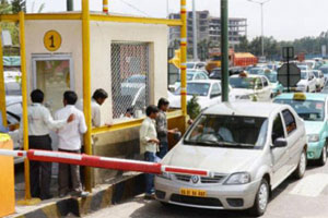 Queue at Toll Booths