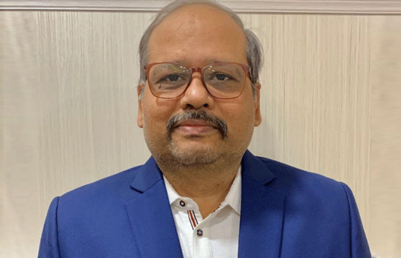 Edubull gives free access to its Training courses on Skills and Career development 