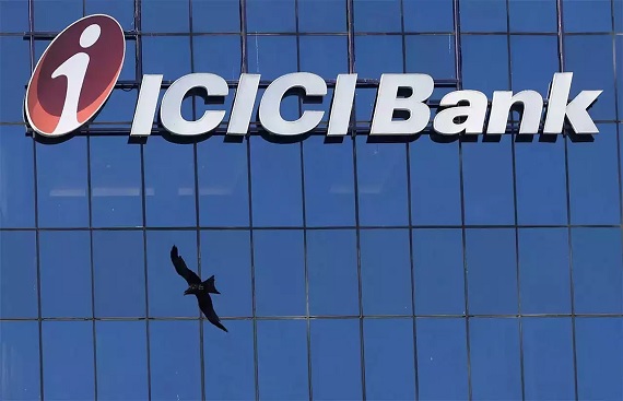 Axis Bank Surpasses ICICI Bank in Credit Card Terminals