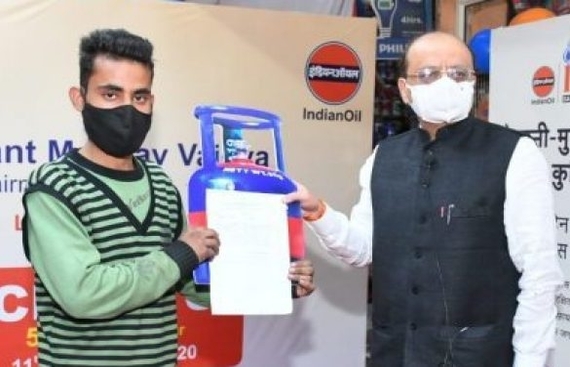 Chhotu, At Your Service! IndianOil gives brand identity to 5 kg cylinder