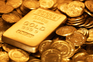 Gold Dips Below Rs.31k On Stockists Selling, Weak Global Cues
