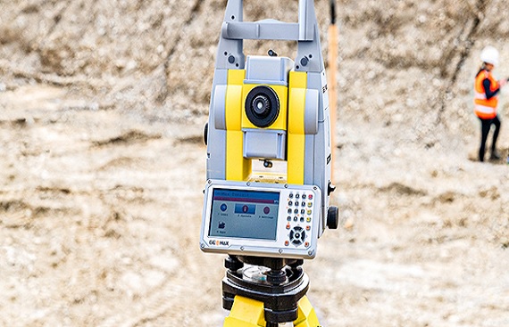 Hexagon machine training system leverages digital twins to help manufacturers bridge shop-floor skil