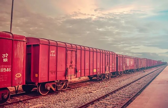Indian Railways achieved its highest-ever freight loading of 1512 MT