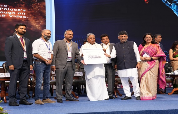  Shri Siddaramaiah, Hon'ble Chief Minister of Karnataka inaugurates Bengaluru Tech Summit 2023: 