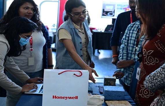 Honeywell Partners with IISC'S Sid to suppot deep Science Startups and Boost tech Innovations