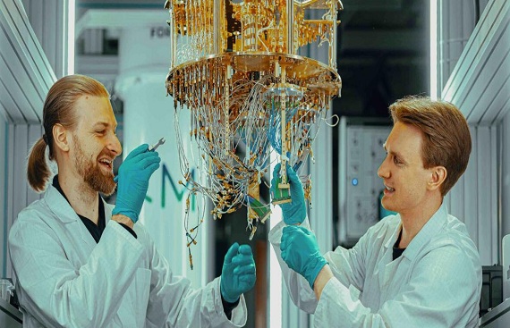 Tech Mahindra Inks MoU with IQM Quantum Computers for Research in Quantum Computing