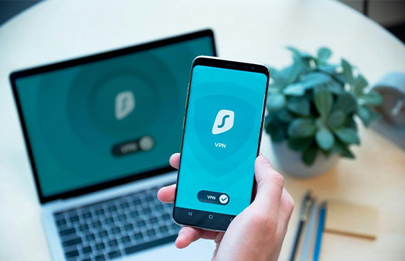  Is VPN Safe for the iPhone? An Ultimate Guide 