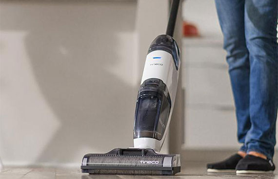 Revolutionizing Home Cleaning: The All-In-One Cordless, Lightweight, Smart Wet/Dry Vacuum Cleaner
