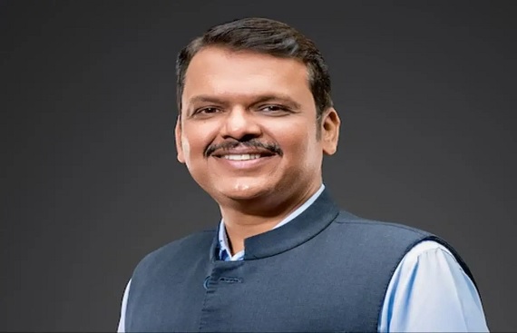 Devendra Fadnavis Vows to Revoke SC Status for Non-Hindu Communities Devendra Fadnavis Vows to Revoke SC Status for Non-Hindu Communities