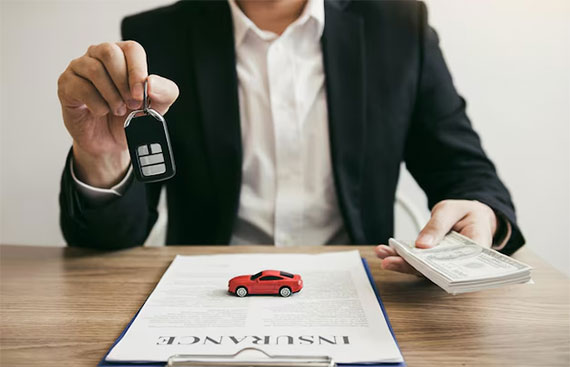 Should You Lease or Buy Vehicles for Your Business Fleet?
