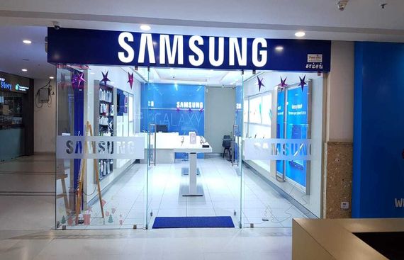 Samsung likely to post 60.2% cut in Q3 operating profit