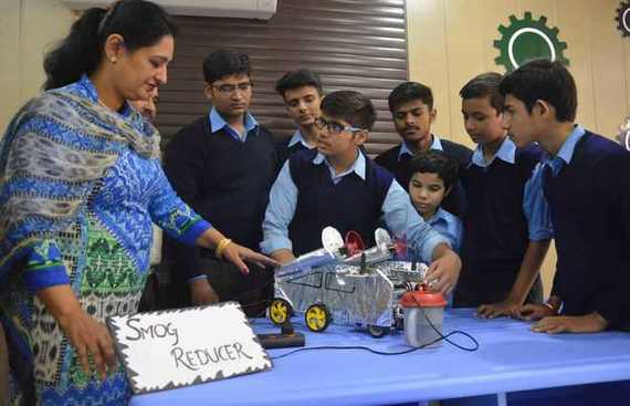 Atal Innovation Mission, AWS to skill Indian school students