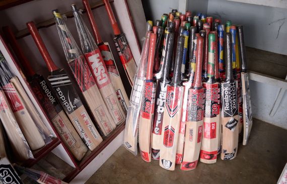Why Indian-Made Cricket Bats Are Not Popular Internationally?