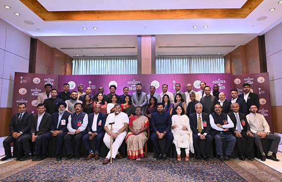 President Droupadi Murmu Highlights Role of Free Journalism at Ramnath Goenka Awards