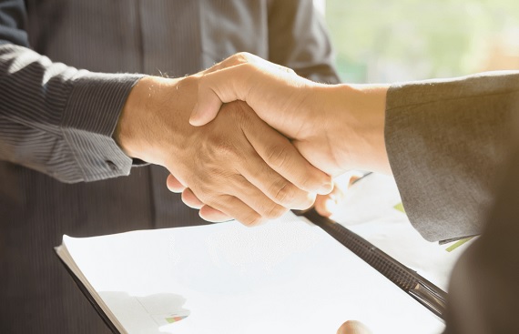 India, US Sign Deal to Unlock $1Billion for Clean Energy Tech Manufacturing