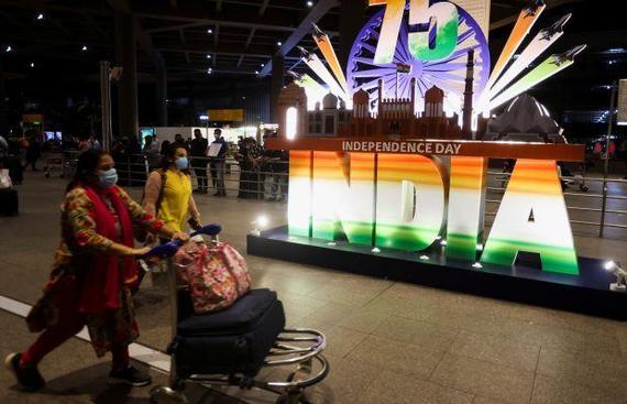 Where are Indians travelling to this festive season?