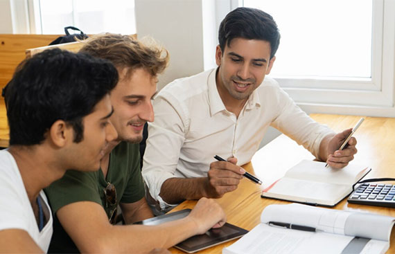 Go Digit launches India's First AQI-based parametric insurance for migrant labourers affected by pollution