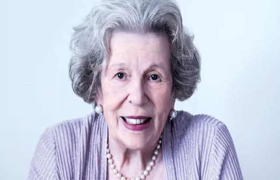 Simone Tata, Pioneering Leader Behind Lakme and Westside, Dies at 95